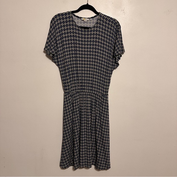 Boden Flutter Sleeve Jersey Dress in Moroccan Diamond Size 8 Green Blue - Picture 3 of 8